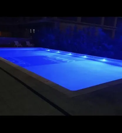 Ayan Luxury By Complex Almar * Năvodari